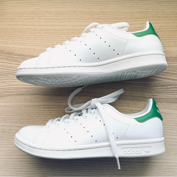 New Adidas Stan Smith Shoes - Green - Picture 4 of 6
